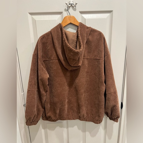 Brown jacket 🤠 - Picture 4 of 4